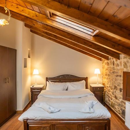 Guesthouse Lousios Dimitsána Eksteriør bilde