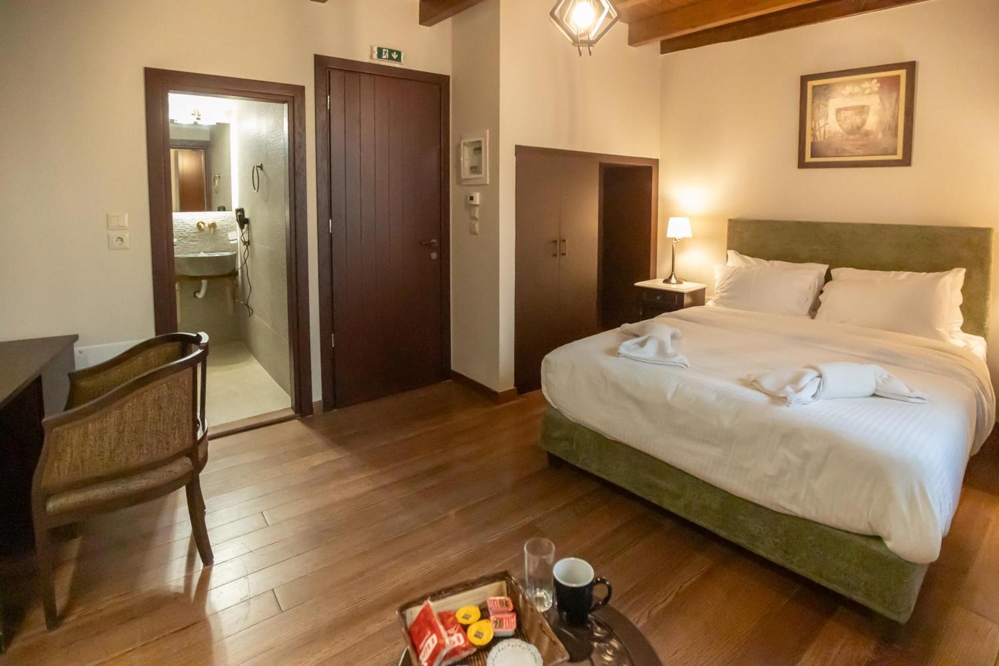 Guesthouse Lousios Dimitsána Eksteriør bilde