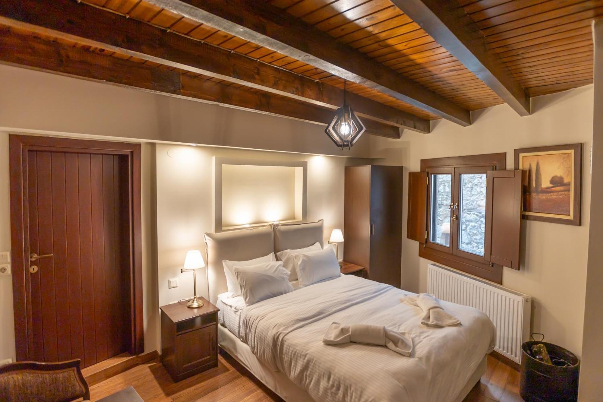 Guesthouse Lousios Dimitsána Eksteriør bilde